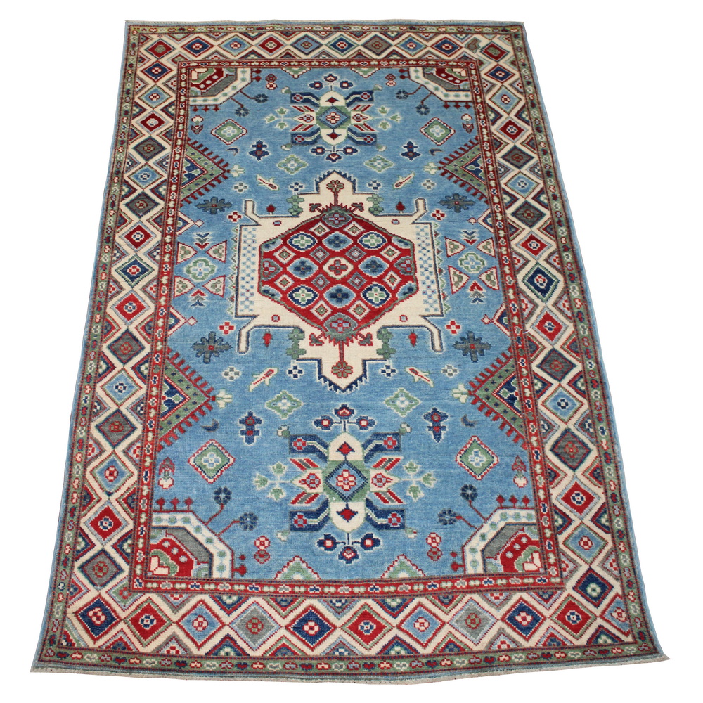 Kazak 4x6.2